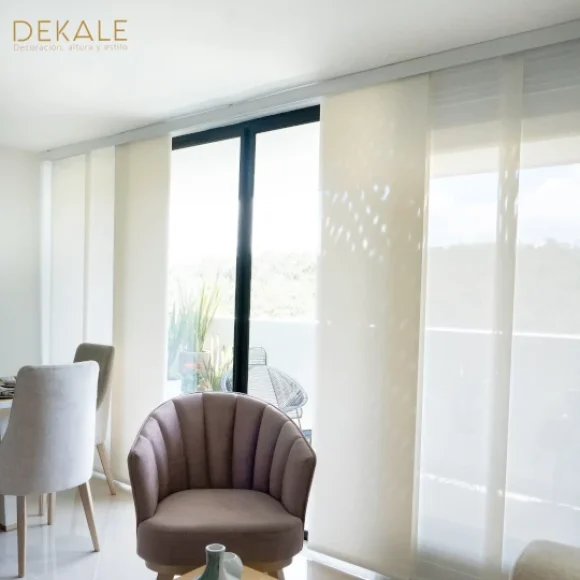 persiana panel japones para sala y comedor en apartamento
